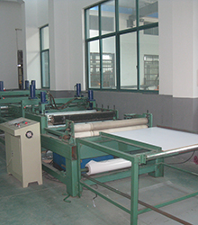 Fully automatic CNC roll forming machine